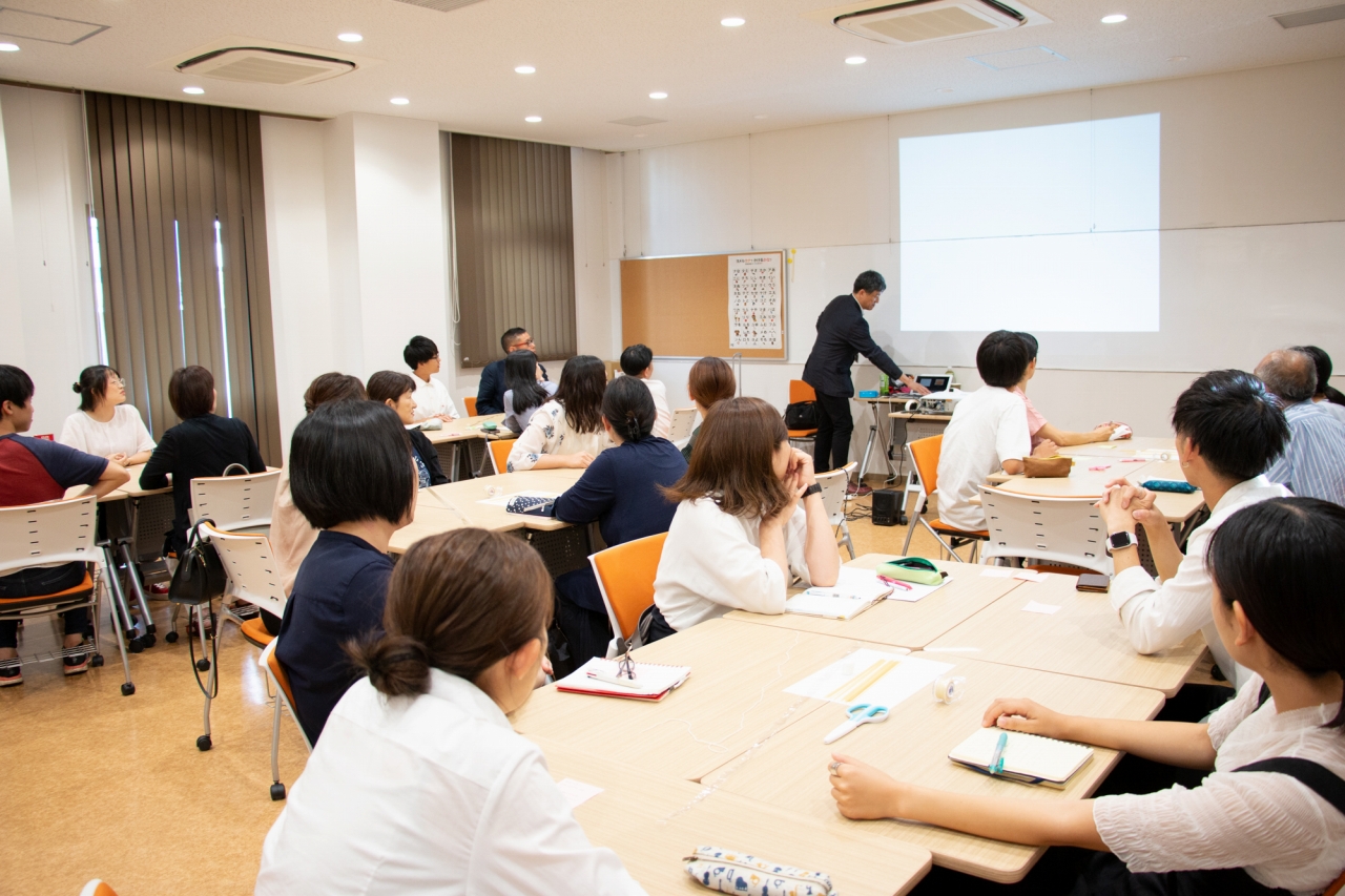 病気を抱える子どもたちに関わる支援者向けワークショップ